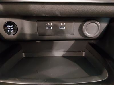 2025 Nissan Rogue - Photo 17
