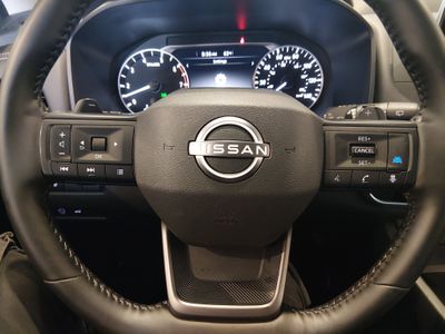2025 Nissan Rogue - Photo 12