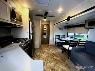 2023 Palomino Puma - Photo 4