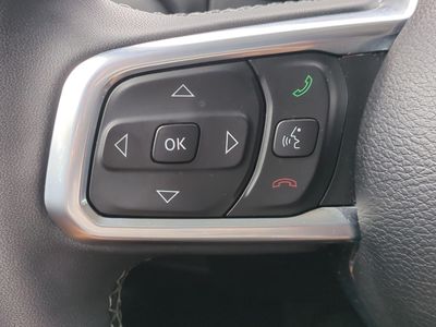 2025 Jeep Wrangler — photo 25 view