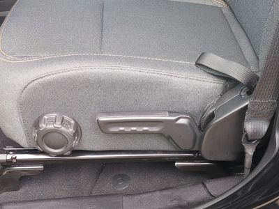 2025 Jeep Wrangler — photo 20 view