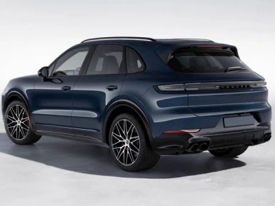 2026 Porsche Cayenne - Photo 3