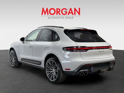 2026 Porsche Macan - Photo 3