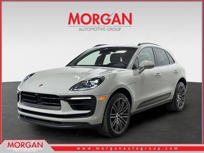 2026 Porsche Macan - Photo 1