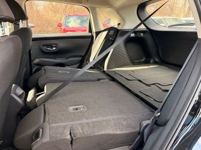 2025 Honda HR-V LX - Photo 36
