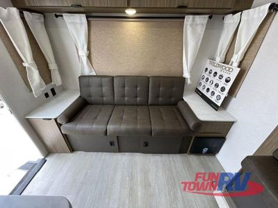2025 Forest River RV Wildwood X-Lite - Photo 28
