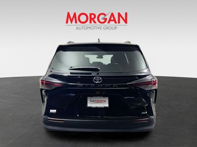 2025 Toyota Sienna - Photo 4