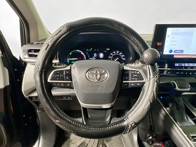 2025 Toyota Sienna - Photo 15