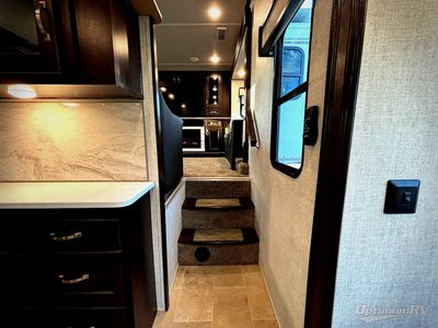 2021 Palomino Columbus - Photo 9