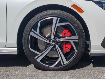 2024 Volkswagen Golf GTI - Photo 11