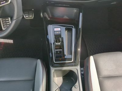 2024 Volkswagen Golf GTI - Photo 19
