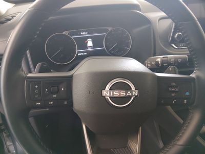 2025 Nissan Rogue — photo 12 view