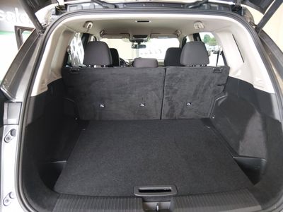 2025 Nissan Rogue — photo 11 view