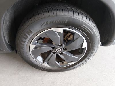 2025 Nissan Rogue — photo 10 view