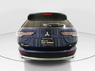 2025 Mitsubishi Outlander - Photo 6