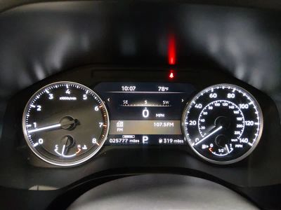 2025 Mitsubishi Outlander - Photo 14