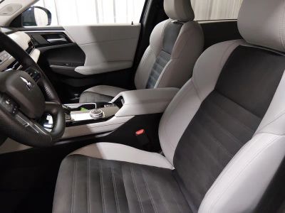 2025 Mitsubishi Outlander - Photo 23
