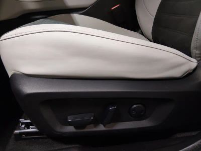 2025 Mitsubishi Outlander - Photo 25