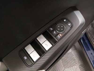 2025 Mitsubishi Outlander - Photo 22