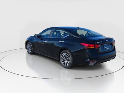 2024 Nissan Altima — detail view