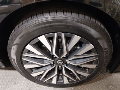 2024 Nissan Altima — photo 10 view