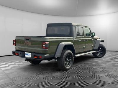 2021 Jeep Gladiator — interior view