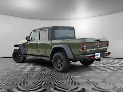 2021 Jeep Gladiator — side profile view