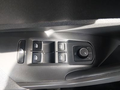 2024 Volkswagen Jetta — photo 13 view