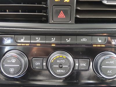 2024 Volkswagen Jetta — photo 17 view