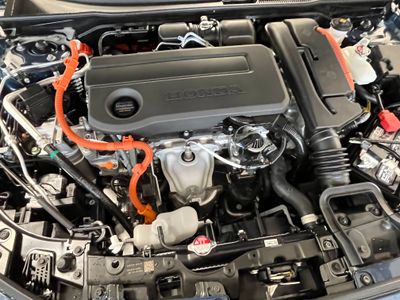 2026 Honda Civic Sedan Hybrid - Photo 11