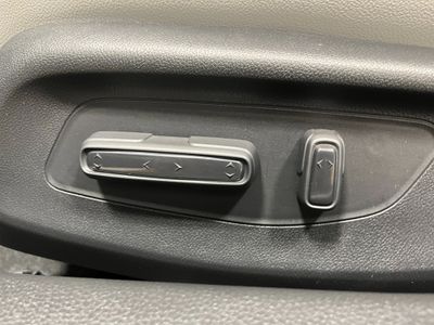 2026 Honda Civic Sedan Hybrid - Photo 14