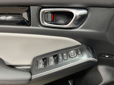 2026 Honda Civic Sedan Hybrid - Photo 15