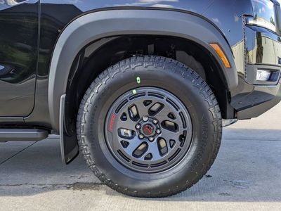 2026 Nissan Frontier - Photo 12