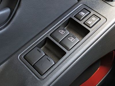 2026 Nissan Frontier - Photo 28