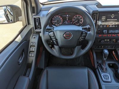 2026 Nissan Frontier - Photo 17