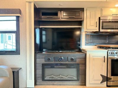 2021 Jayco Pinnacle - Photo 26