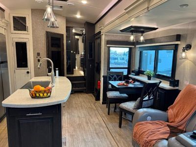 2021 Jayco Pinnacle - Photo 13
