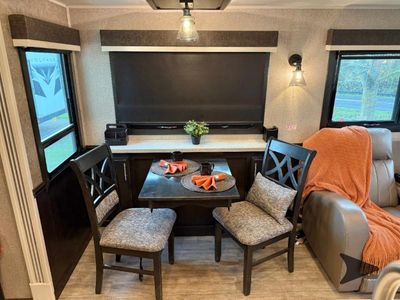 2021 Jayco Pinnacle - Photo 14