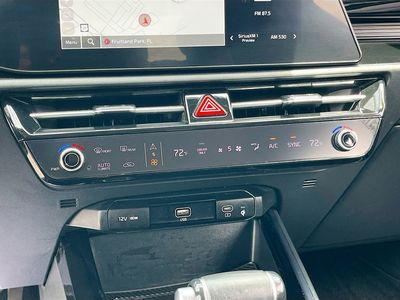 2023 Kia Niro — photo 16 view