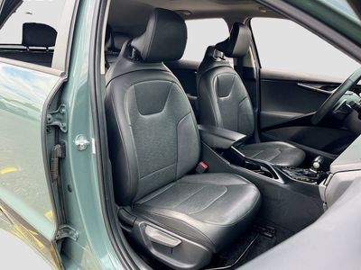 2023 Kia Niro — photo 28 view