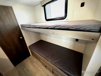 2026 Coachmen Clipper - Photo 10