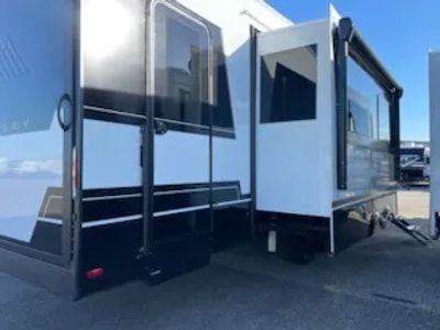 2026 Brinkley RV Model Z - Photo 1