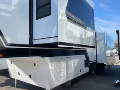 2026 Brinkley RV Model Z - Photo 4