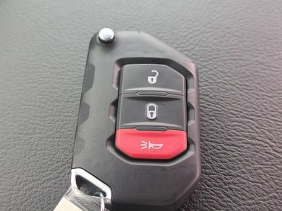 2026 Jeep Wrangler — photo 31 view