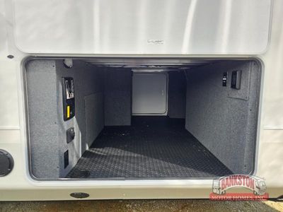 2026 Bighorn 38RE - Photo 3