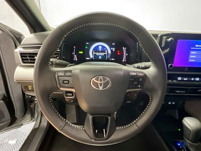 2026 Toyota Camry — photo 15 view