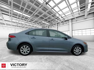 2024 Toyota Corolla - Photo 2