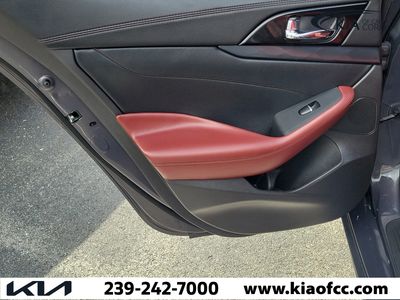 2021 Nissan Maxima - Photo 14