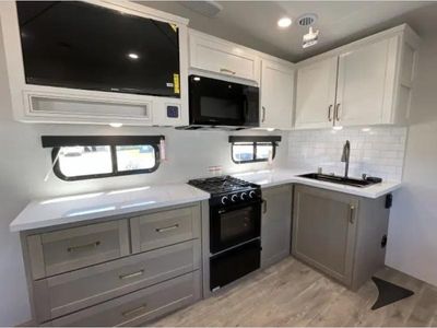 2026 Jayco Eagle HT - Photo 9