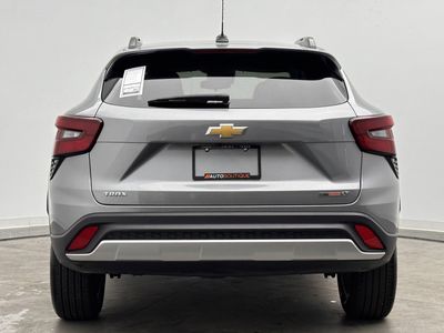 2025 Chevrolet Trax - Photo 6